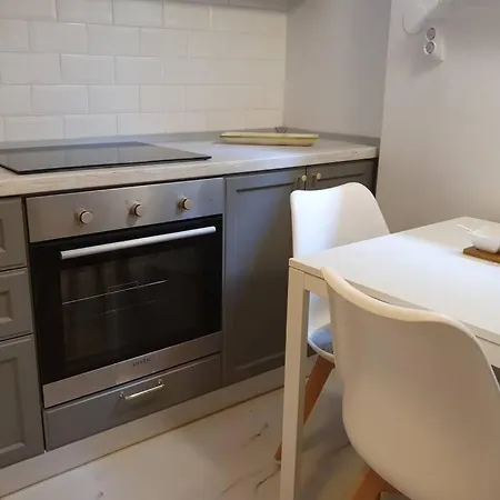 דירה Brand New Boheme Appartment In The Verry Down Town.